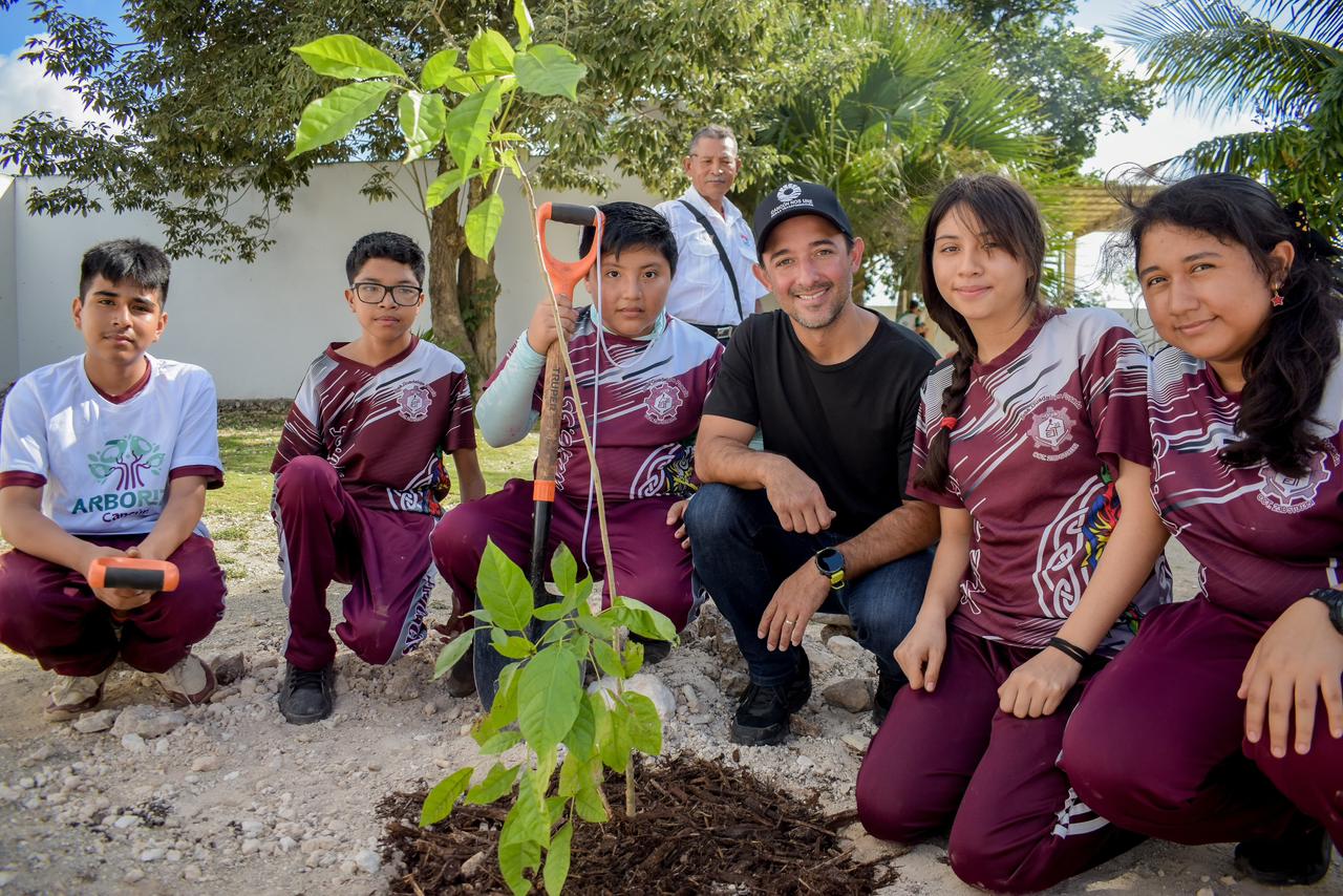 uploads/6/32/01 (2863).Jpeg